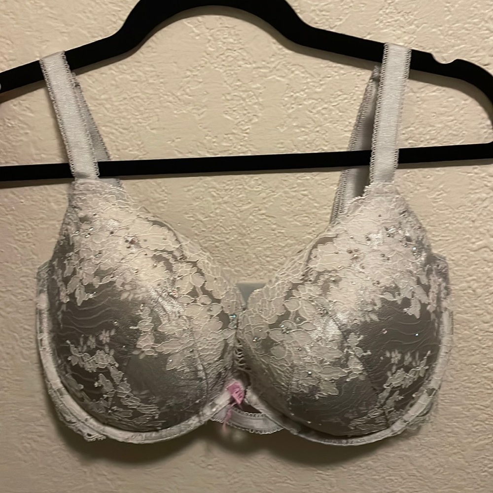 Victoria’s Secret Dream Angels push up Bra, 34DDD